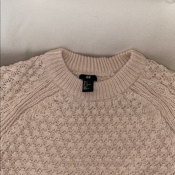 Oversized Pink Knit Sweater - Picture 3 of 9